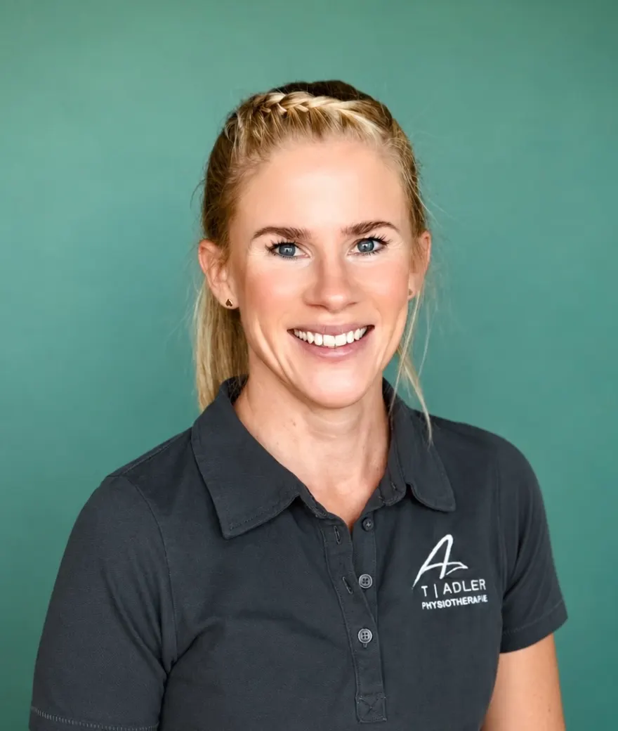 Tahmina Burkert, Praxisinhaberin