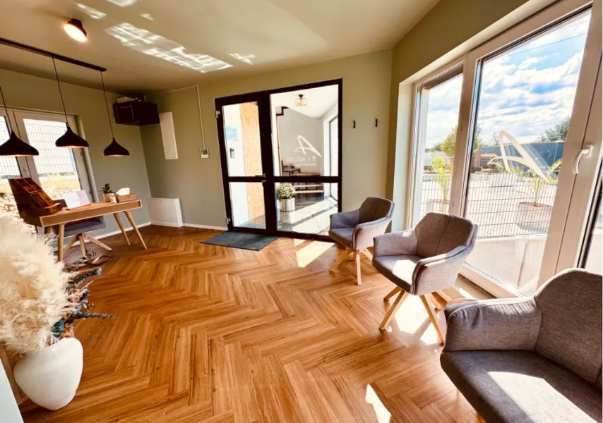 Praxisraum von T Adler Physiotherapie 1